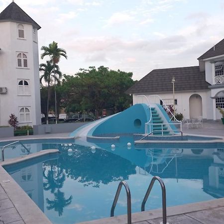 Beach Studio 20 Ocho Rios Exterior photo