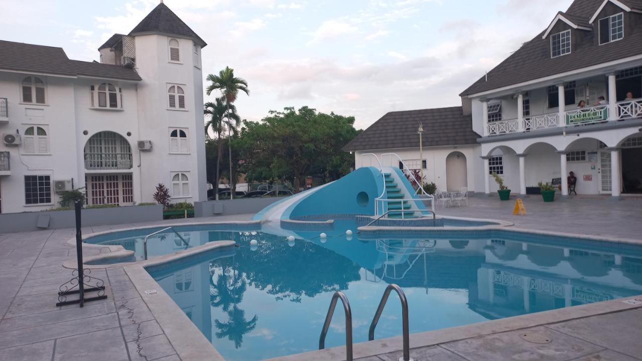 Beach Studio 20 Ocho Rios Exterior photo
